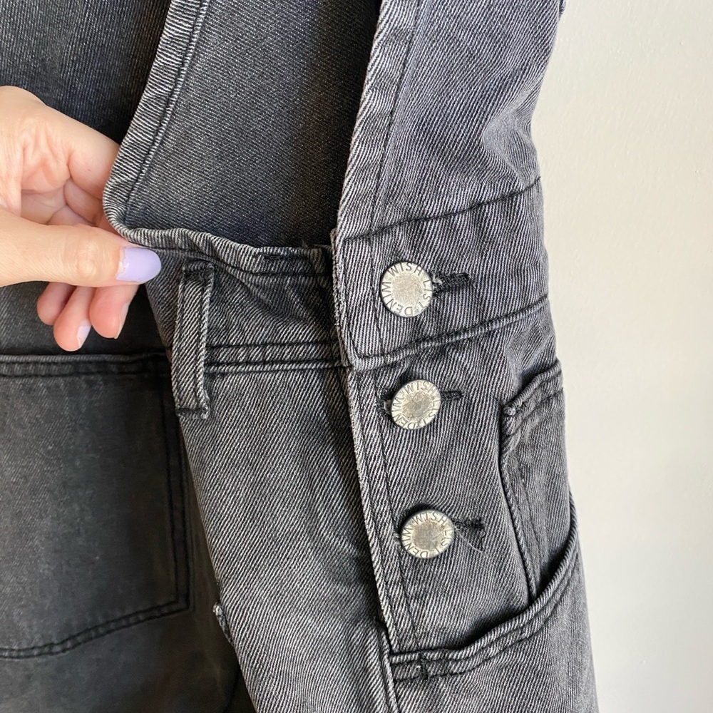 Magnolia Boutique Charcoal Gray Denim Overall Shorts - Picture 5 of 6
